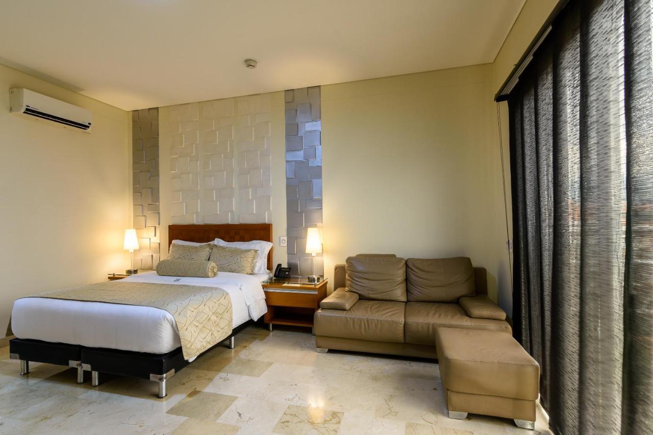 Hotel Dorado La 70 เมเดยิน ภายนอก รูปภาพ