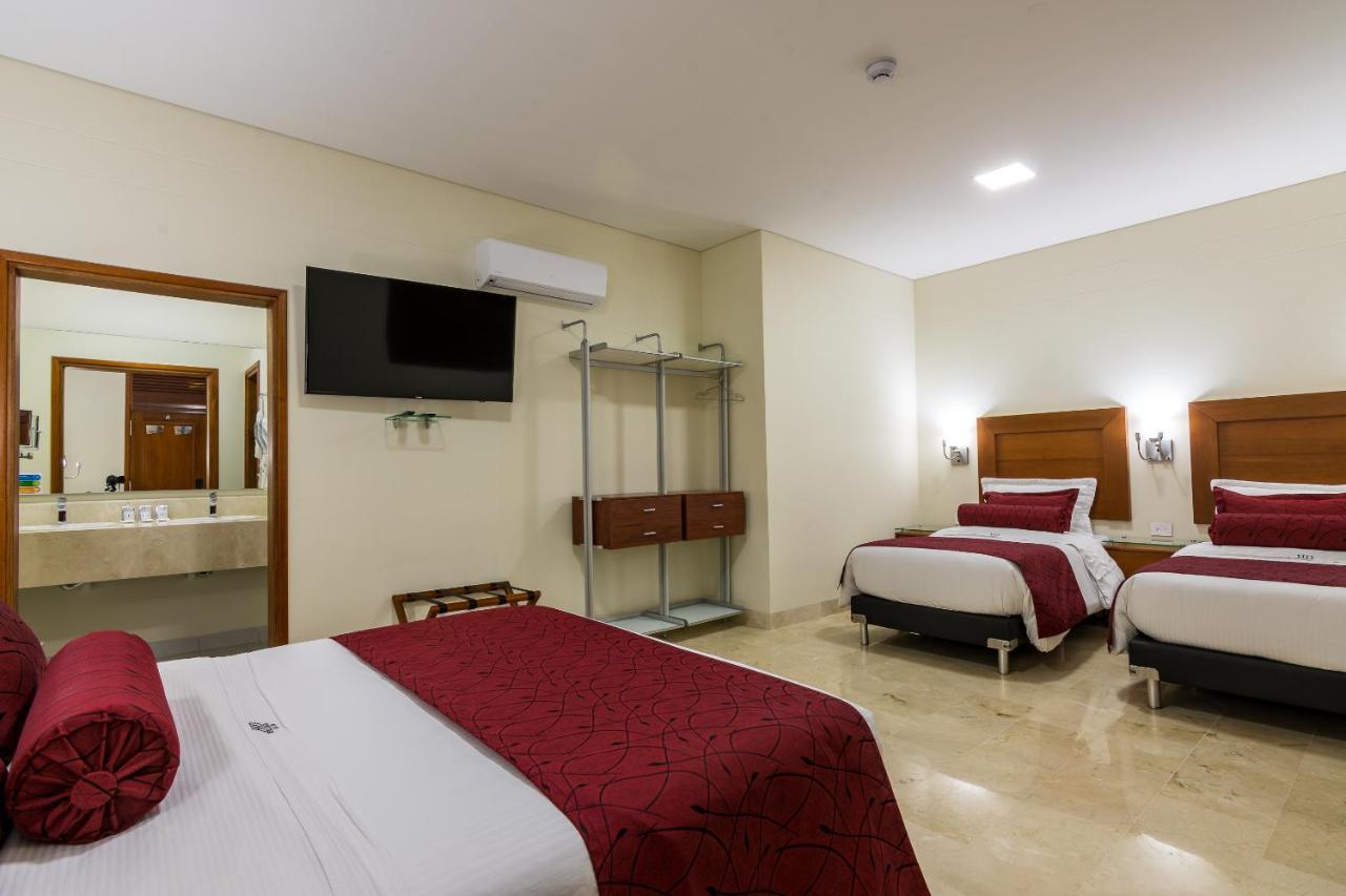 Hotel Dorado La 70 เมเดยิน ภายนอก รูปภาพ